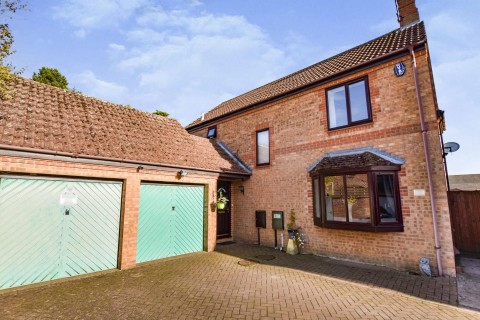 View Full Details for Pound Lane, Bugbrooke, Northampton