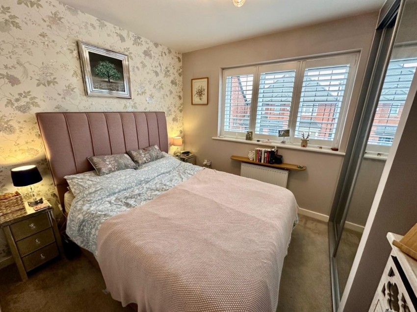 Images for Hazel Close, Eden Park, Rugby