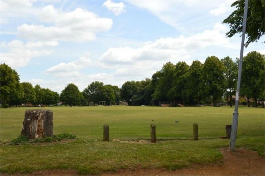 Images for Harrowick Lane, Earls Barton, Northampton