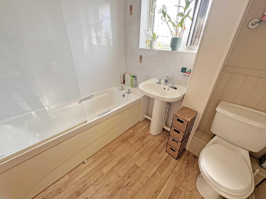 Images for Orson Leys, Hillside, Rugby