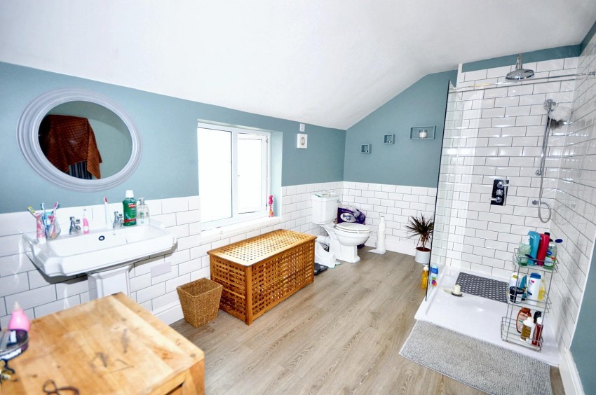 Images for Victoria Street, Earls Barton, Northampton