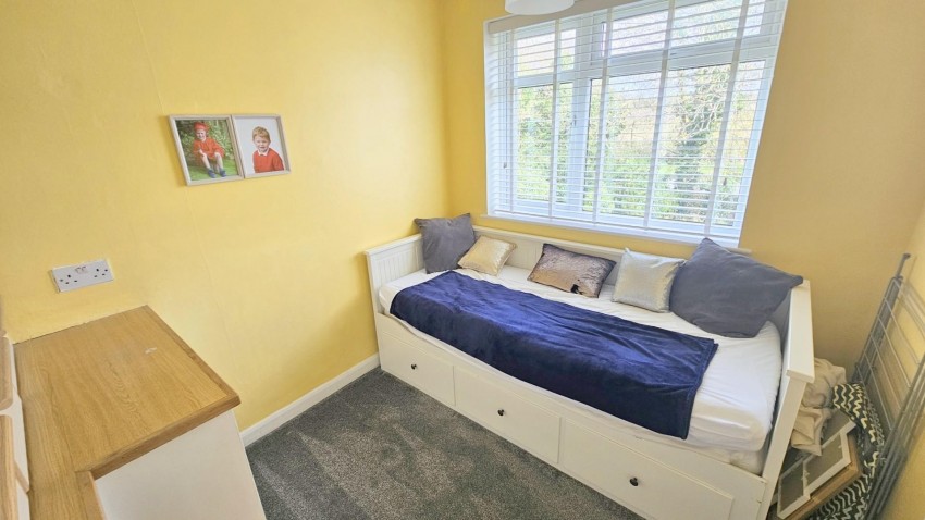 Images for 39 Northampton Road, Roade, NORTHAMPTON