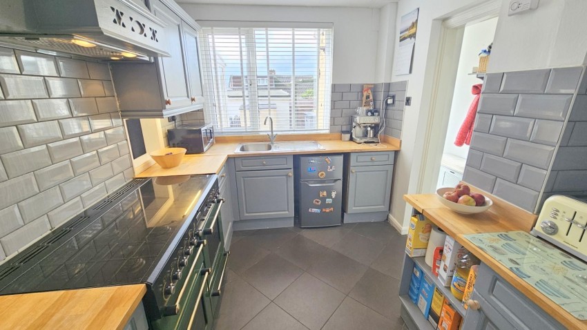 Images for 39 Northampton Road, Roade, NORTHAMPTON