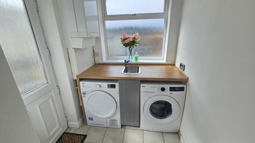 Images for 39 Northampton Road, Roade, NORTHAMPTON
