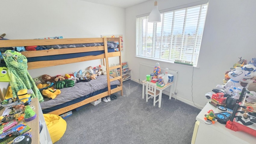 Images for 39 Northampton Road, Roade, NORTHAMPTON