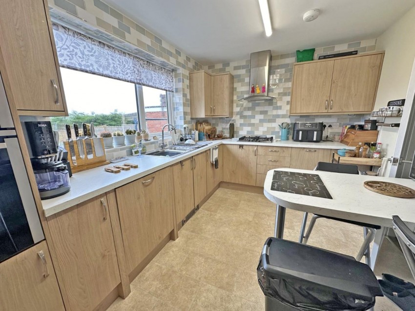 Images for Foxons Barn Road, Rugby