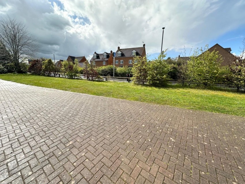 Images for Devonshire Close, Rugby