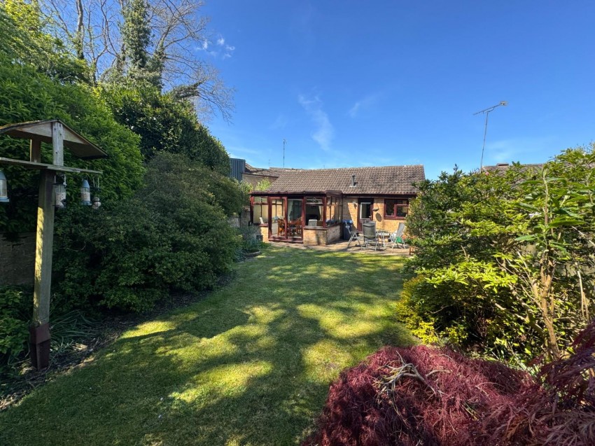 Images for Robert Hill Close, Hillmorton, Rugby