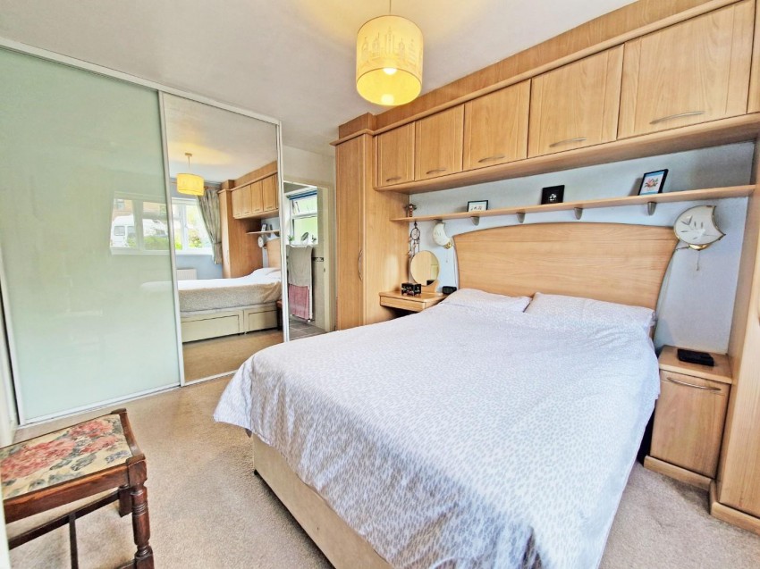 Images for Robert Hill Close, Hillmorton, Rugby