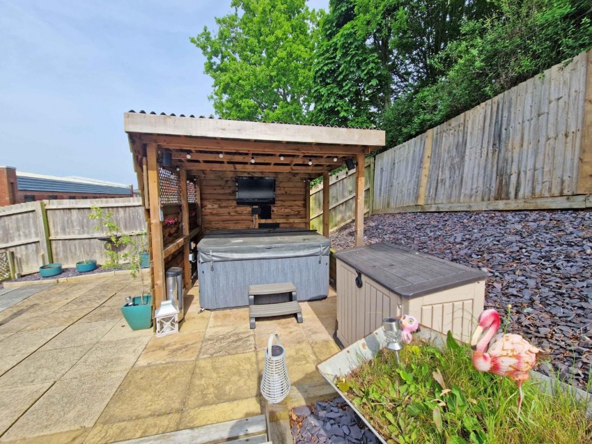 Images for Gardeners End, RUGBY
