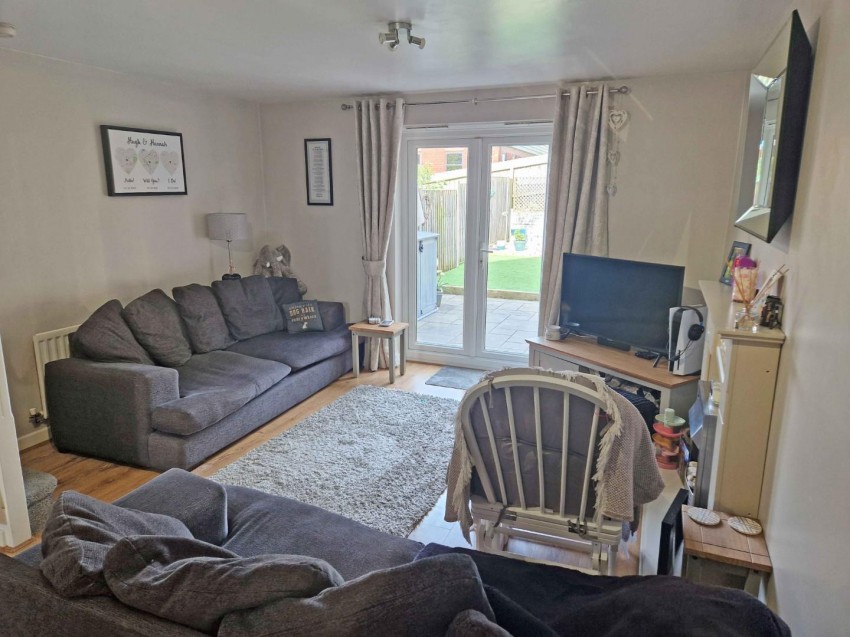 Images for Gardeners End, RUGBY