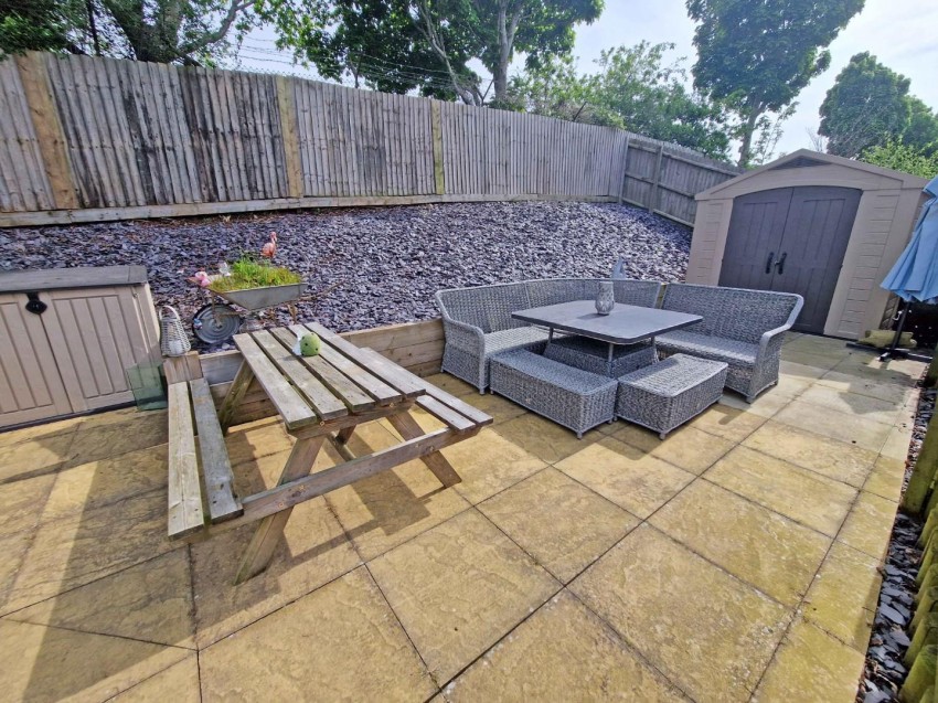 Images for Gardeners End, RUGBY