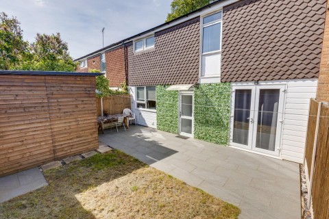 View Full Details for Stoneyhurst, Briar Hill, Northampton