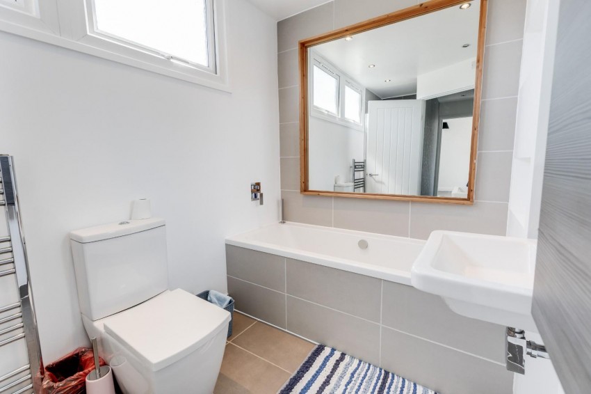 Images for Stoneyhurst, Briar Hill, Northampton