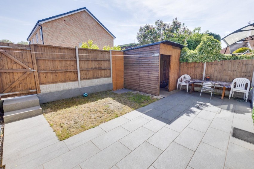 Images for Stoneyhurst, Briar Hill, Northampton