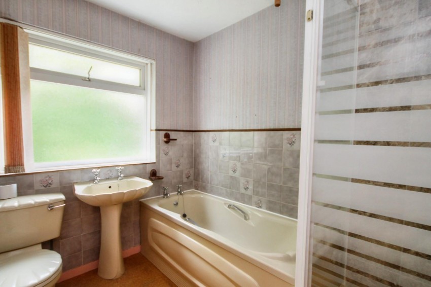 Images for Broadlands, Brixworth, Northampton