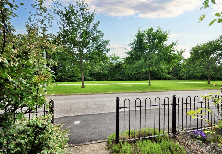 Images for Old Gorse Way, Mawsley, Kettering