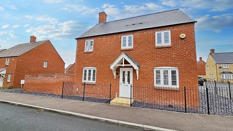 View Full Details for Setters Way, Roade