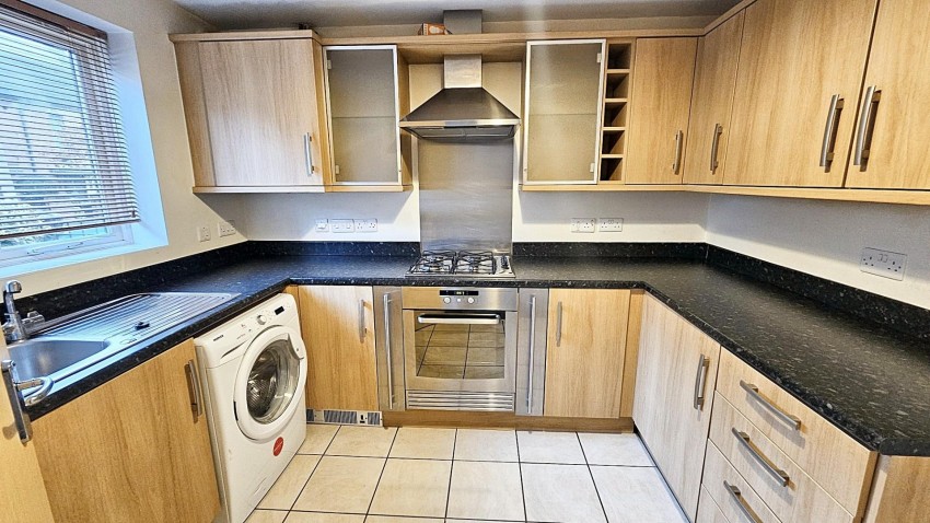 Images for Barring Street, Upton