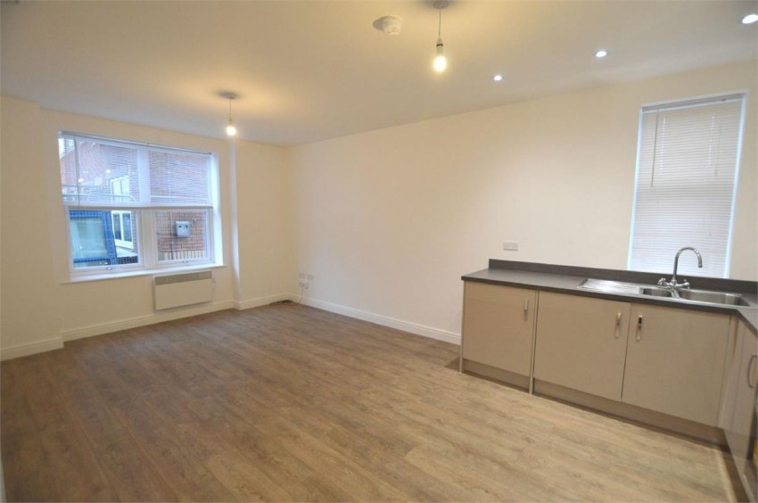 Images for Apartment 1 Sandy House, Woodside Park, Rugby