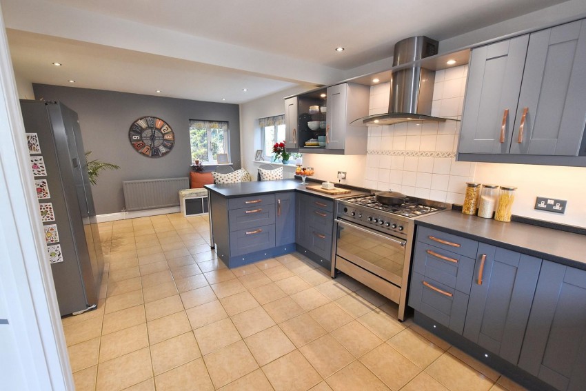Images for Hillside Road, Piddington, Northampton