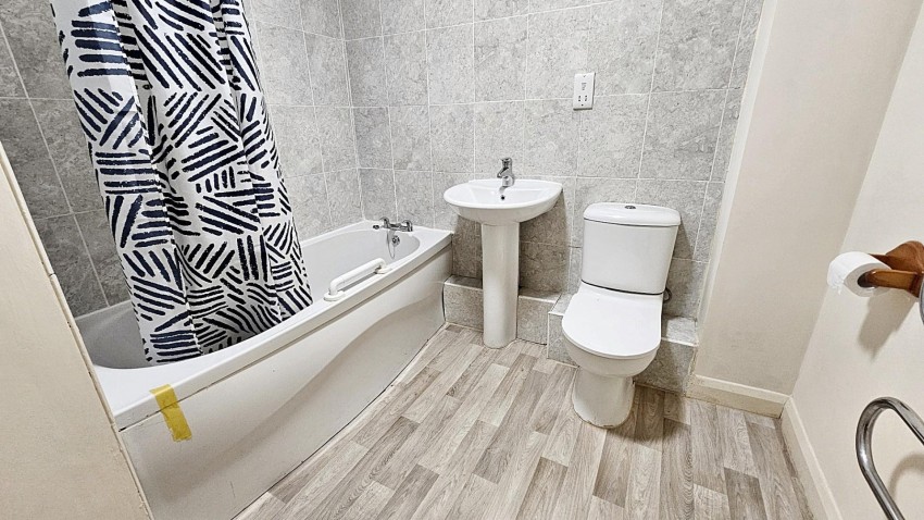 Images for Bradgate House, Billing Road, Northampton