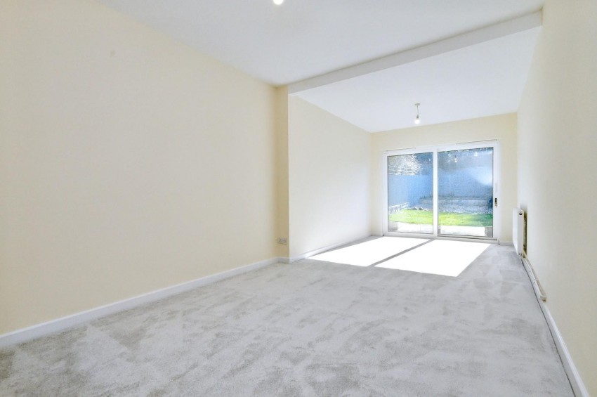 Images for Gillsway, Northampton