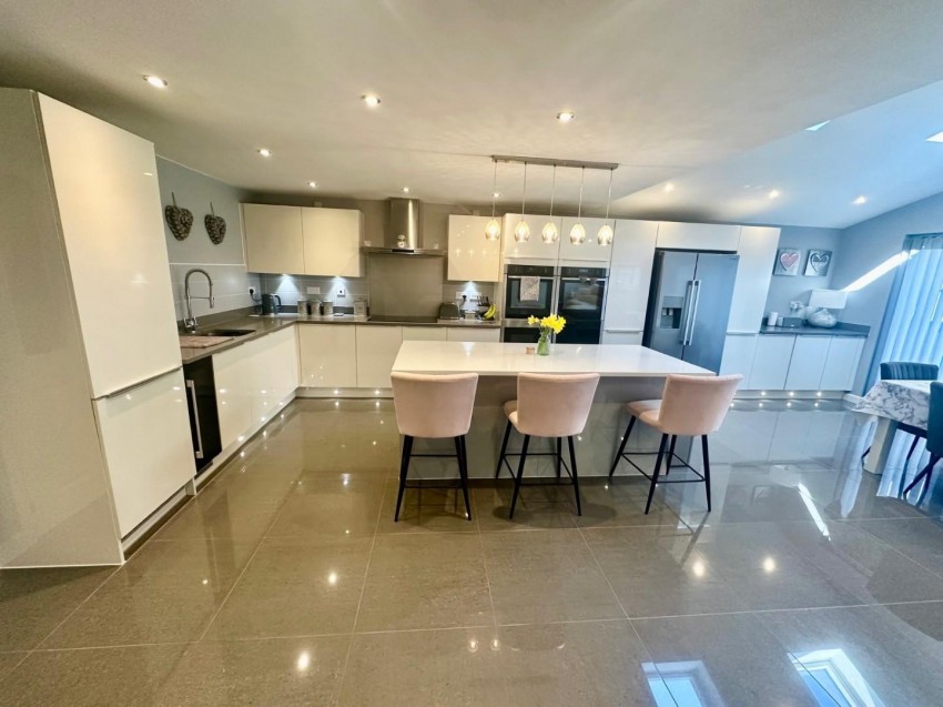 Images for Fallowfields, Crick, Northampton