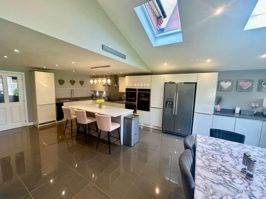 Images for Fallowfields, Crick, Northampton