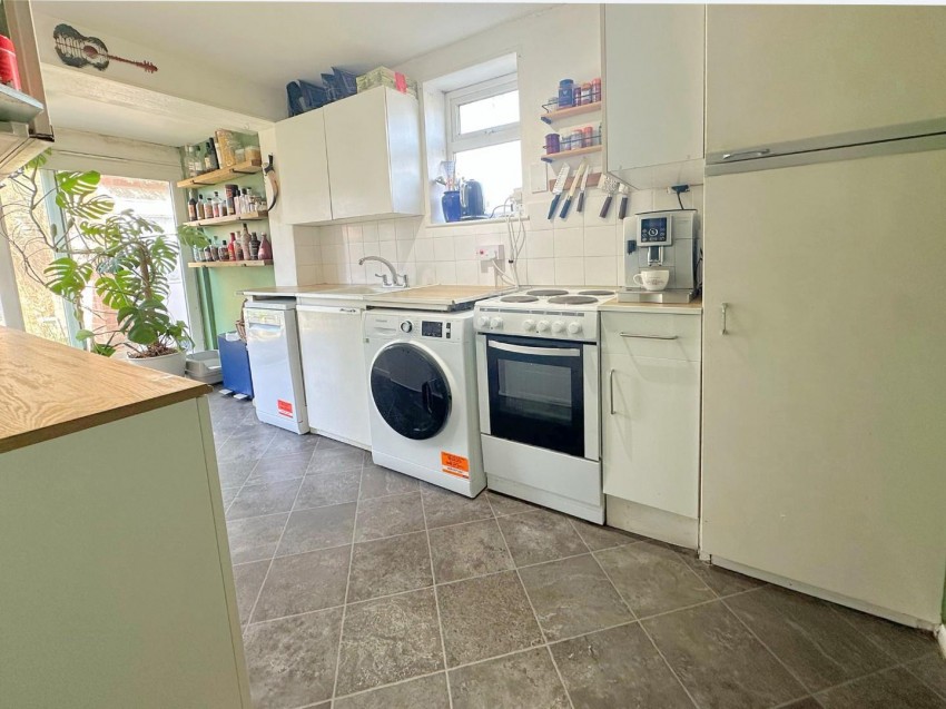 Images for Hill Crescent, Stretton On Dunsmore, Rugby