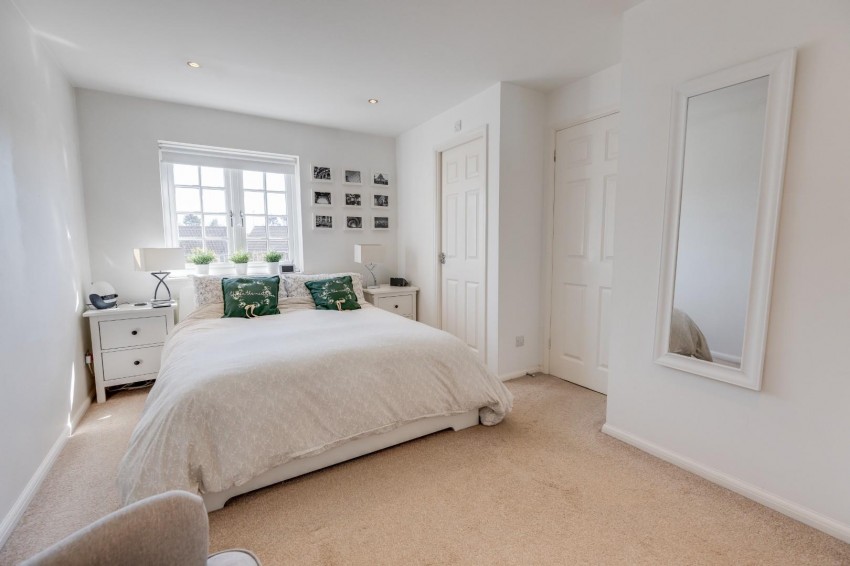 Images for Bosworth Close, Buckingham Fields