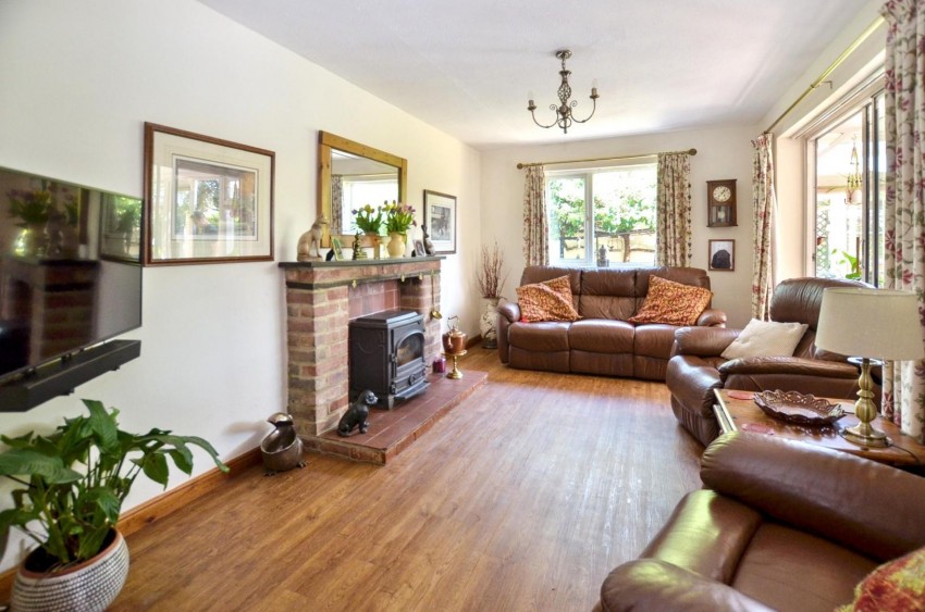 Images for Sandy Lane, Kislingbury, Northampton