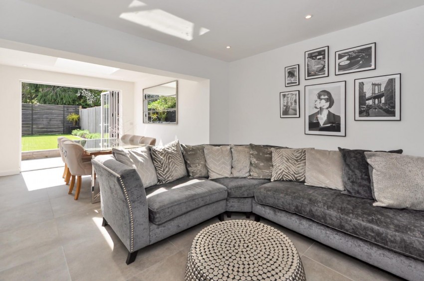 Images for Charnwood Avenue, Northampton