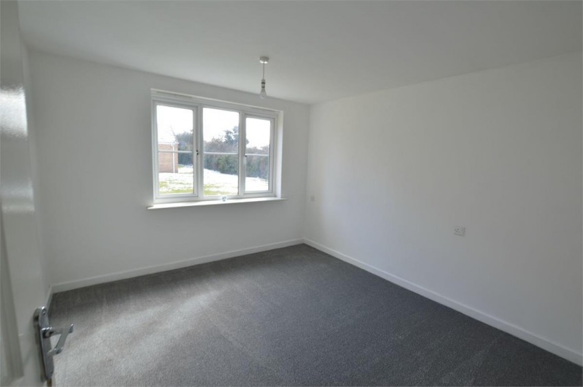 Images for Gardeners End, Bilton, Rugby
