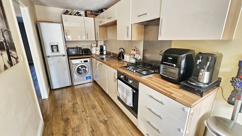 Images for Walkers Way, Roade, NORTHAMPTON