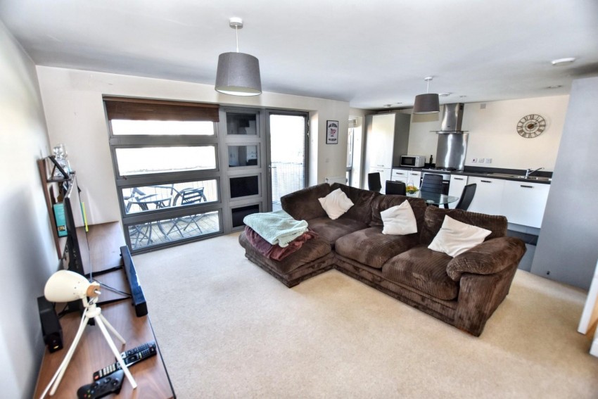 Images for The Square, Upton, Northampton