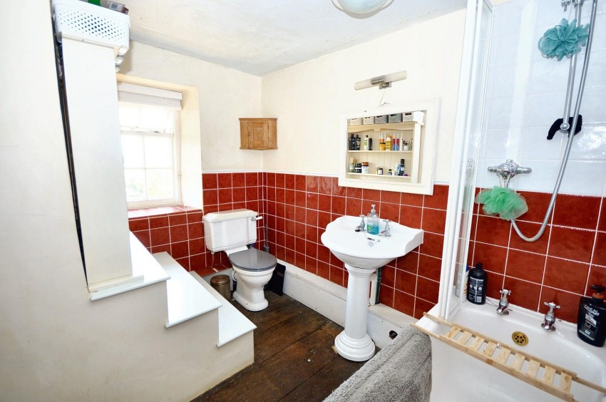 Images for Sunnyside, Earls Barton, Northampton