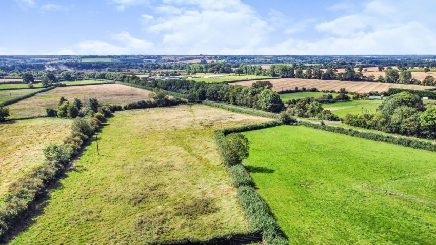 Images for Sunnyside, Earls Barton, Northampton