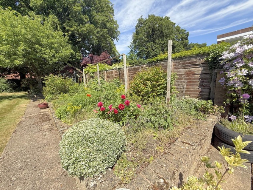 Images for Long Furlong, Rugby