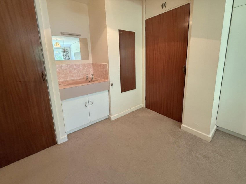 Images for Long Furlong, Rugby