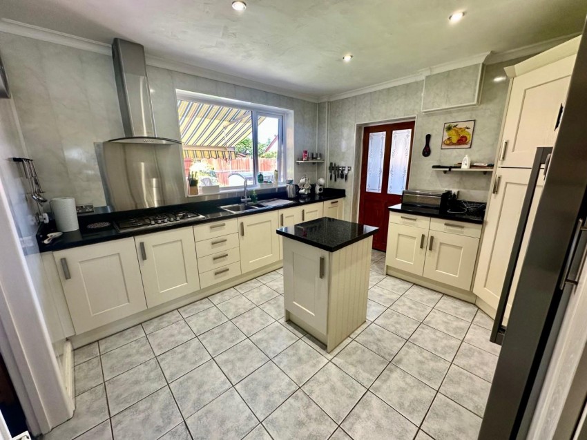 Images for Pine Grove, Rugby