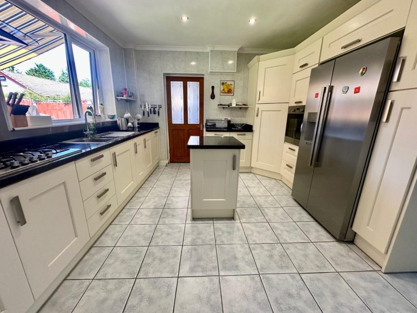 Images for Pine Grove, Rugby