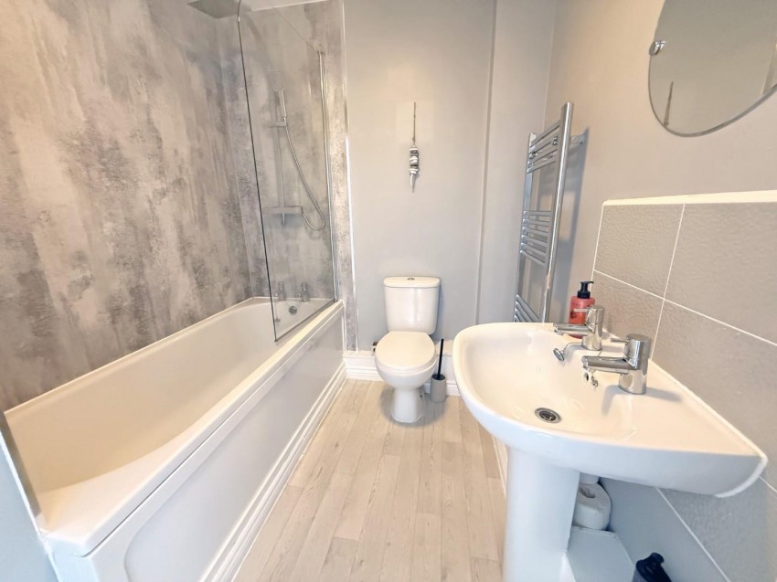 Images for Kirkistown Close, Rugby