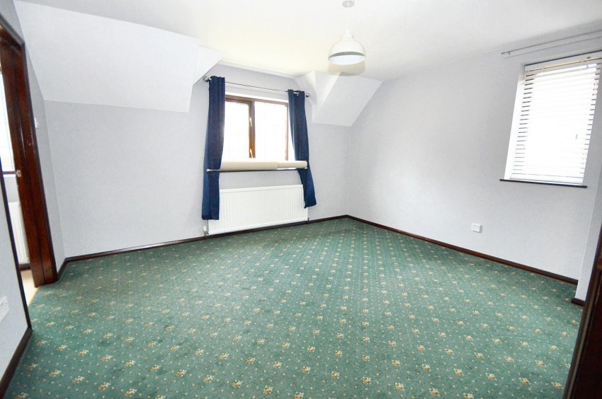 Images for High Street, Earls Barton, Northampton