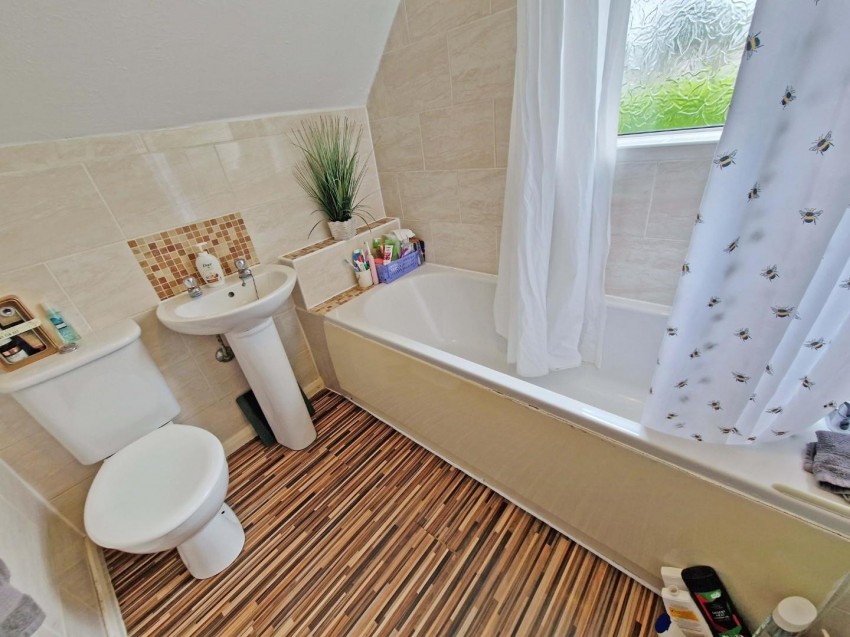Images for Oberon Close, Rugby