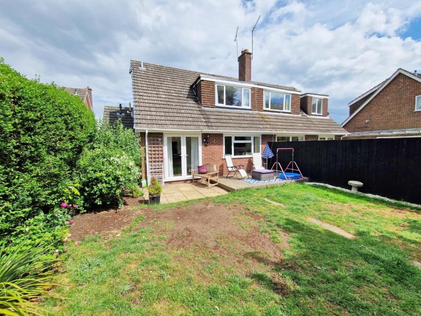 Images for Oberon Close, Rugby