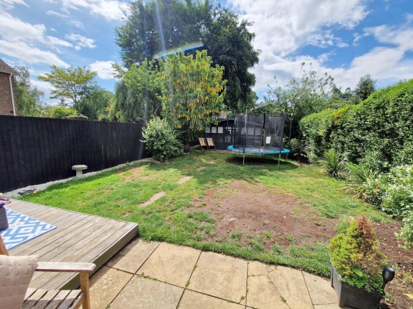 Images for Oberon Close, Rugby
