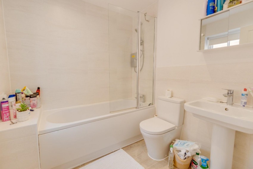 Images for James Close, Upton, Northampton