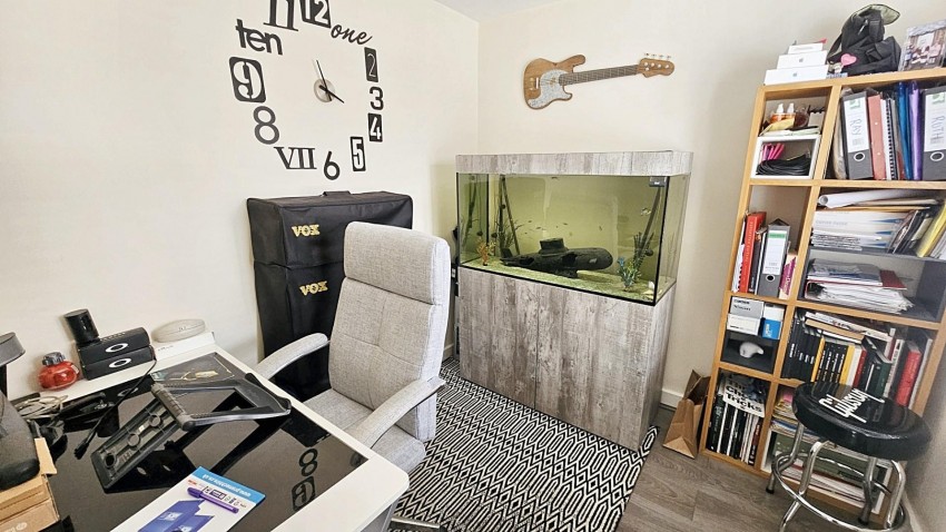 Images for Hanging Barrows, Boughton, Northampton