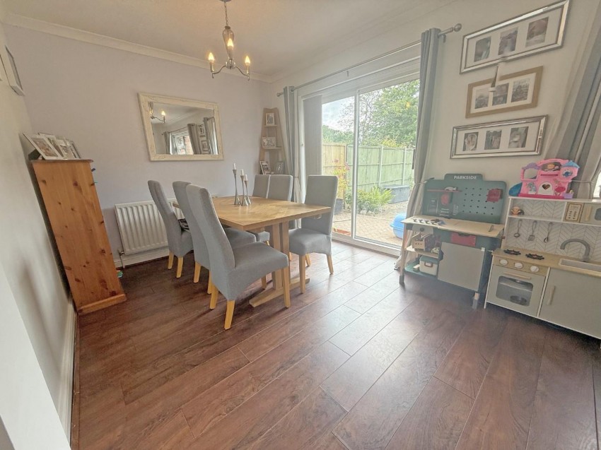 Images for Oberon Close, Rugby